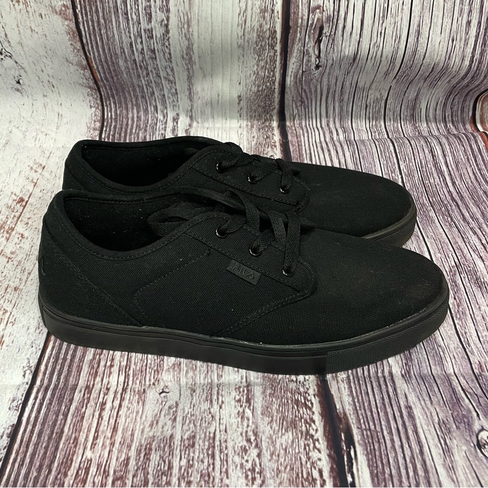 Black Canvas Fila Sneakers Men’s Size 7 - Picture 3 of 12